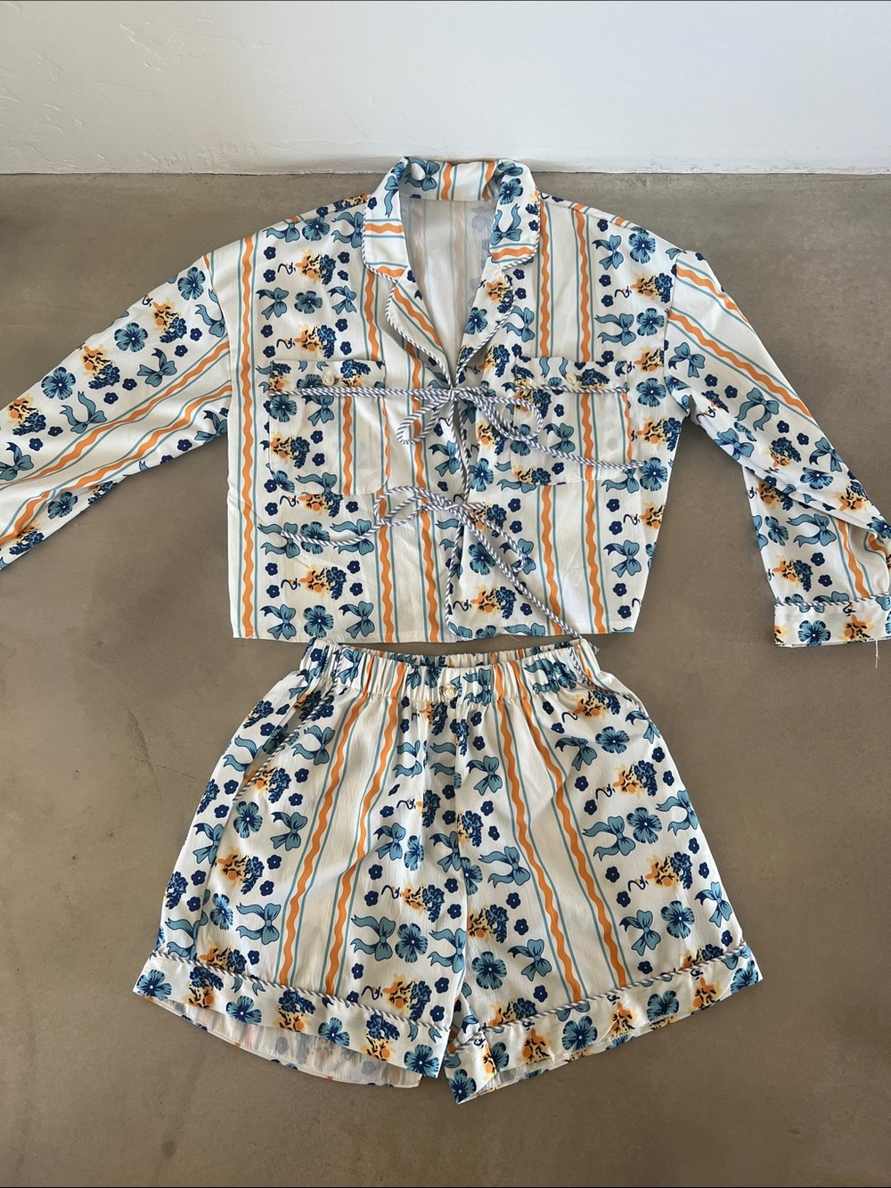 Women’s Floral Stripe Lounge Set - Blue & Yellow